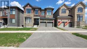 113 BEARBERRY ROAD | Midhurst Ontario | Slide Image Two
