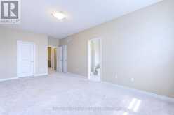 1420 OAKMONT COMMON | Burlington Ontario | Slide Image Sixteen