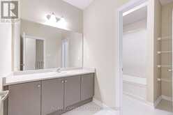 1420 OAKMONT COMMON | Burlington Ontario | Slide Image Twenty-five