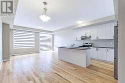 1420 OAKMONT COMMON | Burlington Ontario | Slide Image Two