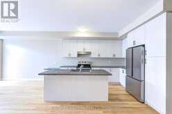 1420 OAKMONT COMMON | Burlington Ontario | Slide Image Nine