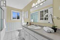 80 FAIRWAY DRIVE | Aurora Ontario | Slide Image Fifteen