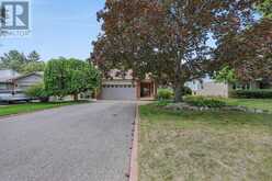 80 FAIRWAY DRIVE | Aurora Ontario | Slide Image One
