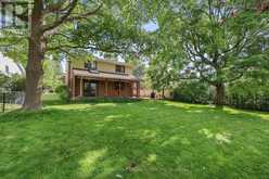 80 FAIRWAY DRIVE | Aurora Ontario | Slide Image Thirty-two