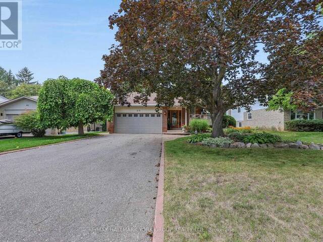 80 FAIRWAY DRIVE Aurora Ontario, L4G 2H4 - 4 Bedrooms Home For Sale