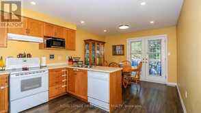 79 WHITE ELM ROAD | Barrie Ontario | Slide Image Eight