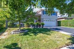30 METCALFE COURT | Halton Hills Ontario | Slide Image Three