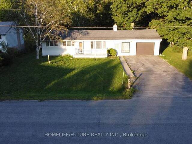 85 PETERSON STREET Quinte West Ontario, K8V 5P8 - 3 Bedrooms Home For Sale