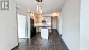 LPH11 - 75 ONEIDA CRESCENT | Richmond Hill Ontario | Slide Image Thirteen
