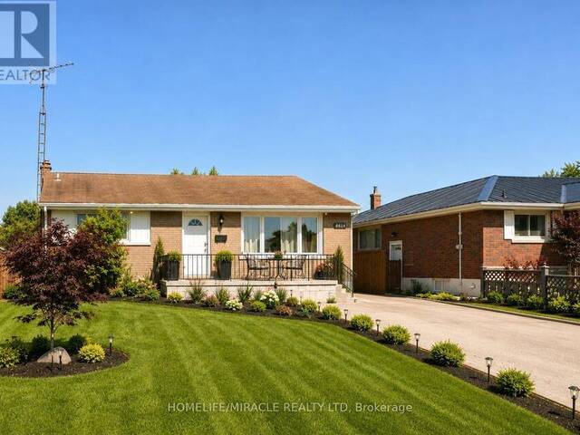 7150 DOUGLAS CRESCENT Niagara Falls Ontario, L2G 3C4 - 6 Bedrooms Home For Sale