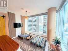 2014 - 35 MERCER STREET | Toronto Ontario | Slide Image Twenty-three