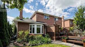 88 KEMANO ROAD | Aurora Ontario | Slide Image Forty