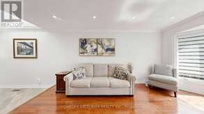 88 KEMANO ROAD | Aurora Ontario | Slide Image Eight