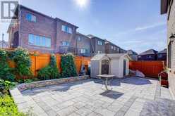 5 BLACKSMITH TRAIL | East Gwillimbury Ontario | Slide Image Thirty-three