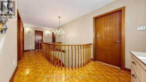 2 JANUS PLACE | Vaughan Ontario | Slide Image Seventeen
