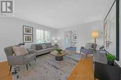 543 QUEENS DRIVE | Toronto Ontario | Slide Image Nine