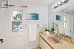 35 GOLDEN MEADOW DRIVE | Kitchener Ontario | Slide Image Thirty-two