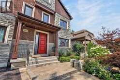 302 BROOKSIDE ROAD | Richmond Hill Ontario | Slide Image Six