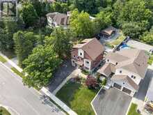 302 BROOKSIDE ROAD | Richmond Hill Ontario | Slide Image Seven