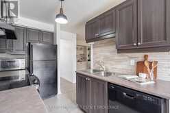 49 CUNNINGHAM DRIVE | Barrie Ontario | Slide Image Eight