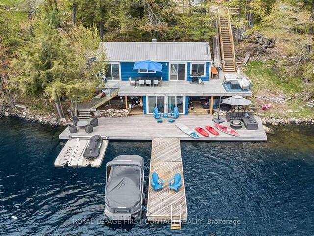 57 FOX BACK ROAD MacTier Ontario, P0C 1H0 - 4 Bedrooms Waterfront Home For sale