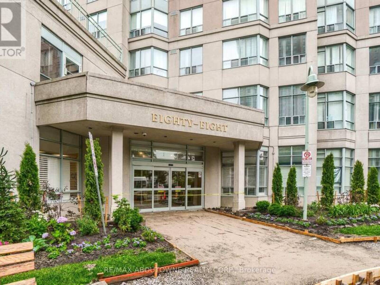 705 - 88 CORPORATE DRIVE, Toronto, Ontario M1H 3G6