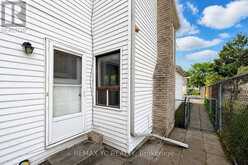 35 KITSILANO CRESCENT | Richmond Hill Ontario | Slide Image Forty