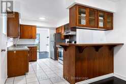 35 KITSILANO CRESCENT | Richmond Hill Ontario | Slide Image Eight