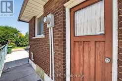 128 HADELAND AVENUE | Hamilton Ontario | Slide Image Twenty-eight