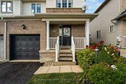 38 ADMIRAL CRESCENT | Angus Ontario | Slide Image Two