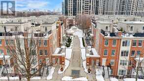 1008 - 5 EVERSON DRIVE | Toronto Ontario | Slide Image Sixteen