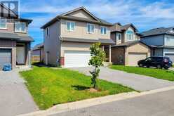 12 BOWMAN CRESCENT | Thorold Ontario | Slide Image Two