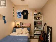 35 PHAIR CRESCENT | London Ontario | Slide Image Nine