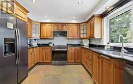 62 LAKESIDE BEACH ROAD | Scugog Ontario | Slide Image Nine