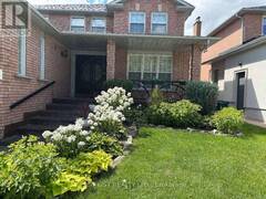 14 GAS LIGHT CRESCENT Vaughan Ontario, L4L 8E8