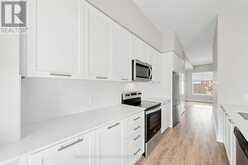 72 WINDWARD DRIVE | Grimsby Ontario | Slide Image Sixteen
