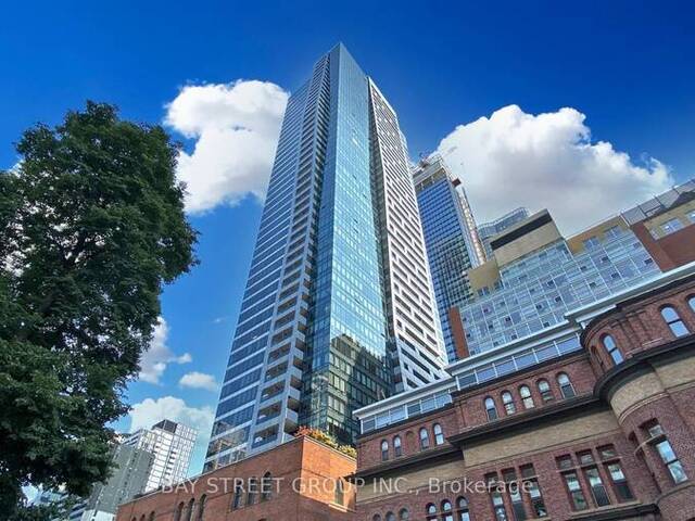 3905 - 5 ST. JOSEPH STREET Toronto Ontario, M4Y 0B6 - 2 Bedrooms Condo For Sale