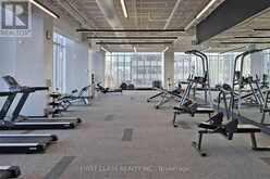 3901 - 488 UNIVERSITY AVENUE | Toronto Ontario | Slide Image Twenty-one