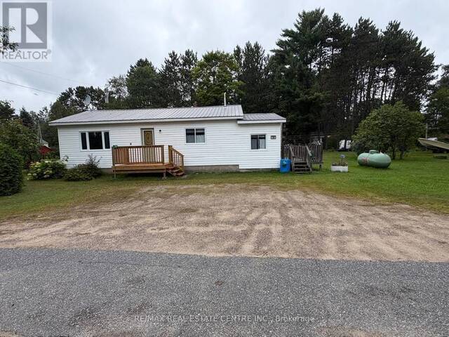 38 2ND AVENUE South Algonquin Ontario, K0J 2M0 - 3 Bedrooms Home For Sale