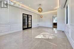 19 BLYTH STREET | Richmond Hill Ontario | Slide Image Eight