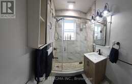 256 WOODBINE AVENUE | Toronto Ontario | Slide Image Nine