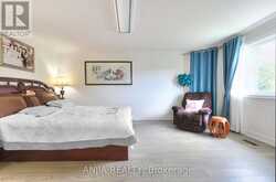 127 TOMLINSON CIRCLE | Markham Ontario | Slide Image Ten