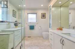 127 TOMLINSON CIRCLE | Markham Ontario | Slide Image Eleven