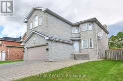 127 TOMLINSON CIRCLE | Markham Ontario | Slide Image One