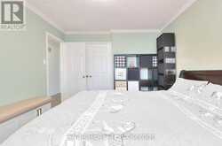 127 TOMLINSON CIRCLE | Markham Ontario | Slide Image Seven