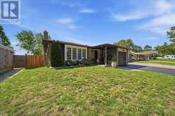 163 ORCHARD HEIGHTS BOULEVARD | Aurora Ontario | Slide Image Three