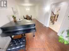 76 LARRATT LANE | Richmond Hill Ontario | Slide Image Six