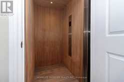 8 PLANET STREET | Richmond Hill Ontario | Slide Image Twelve