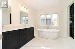 8 PLANET STREET | Richmond Hill Ontario | Slide Image Fifteen