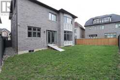 8 PLANET STREET | Richmond Hill Ontario | Slide Image Twenty-four